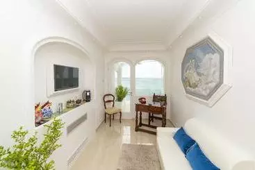 Bed and Breakfast Villa Nina