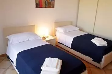 Majatalo Villa Marlu