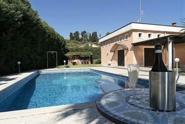 Bed and Breakfast Profumi Di Aci