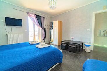 Bed and Breakfast Rooms Gli Arcangeli 2   Affitti Brevi Italia