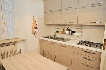 مبيت وإفطار C Era Un Lago