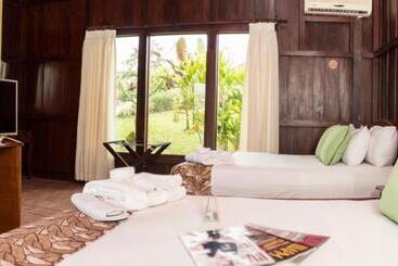 هتل Montana De Fuego All Inclusive