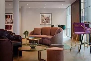 ホテル The Westminster London, Curio Collection By Hilton