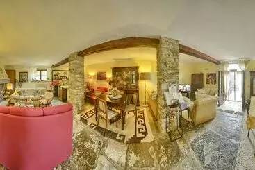Aamiaismajoitus (B&B) Ca Scheta