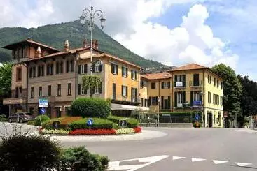 Hostal Trattoria Laghee Con Alloggio