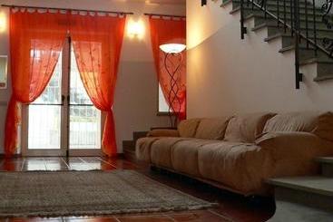 茅舍 Agriturismo Il Casale Delle Ginestre