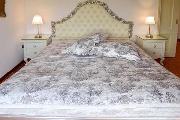 Пансион B&b Del Centro