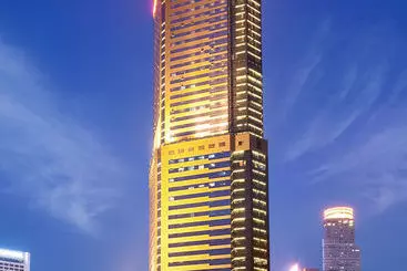 Crowne Plaza Nanjing Hotel & Suites