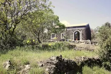 田舎風ホテル Etnella Enoagriturismo Notti Stellate