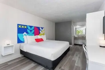ホテル Baymont by Wyndham Orlando Lake Buena Vista South