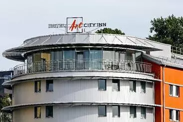 هتل Art City Inn