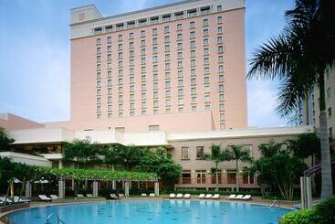 Lotte Hotel Saigon