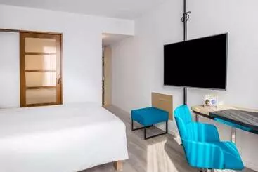 Novotel Barcelona Cornella