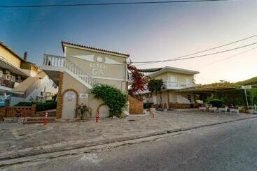 ホテル Asteri Studios & Appartments