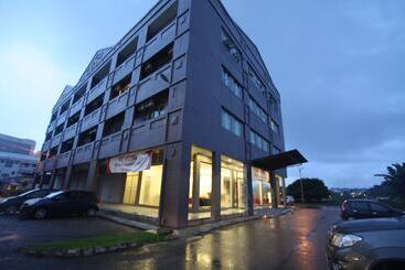 Place2stay Business Hotel   Waterfront