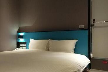 هتل Walker Taoyuan