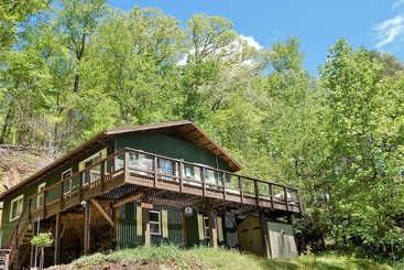 Chimney Bluff Cottage