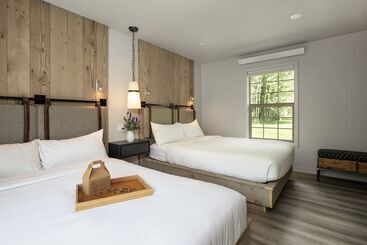 هتل روستایی Moose Creek Ranch