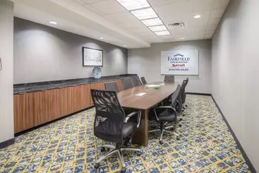 هتل Fairfield Inn & Suites By Marriott Winston Salem Downtown