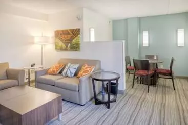 فندق Fairfield Inn & Suites By Marriott Winston Salem Downtown