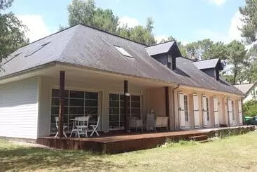 B&b La Forêt De Charmeuse