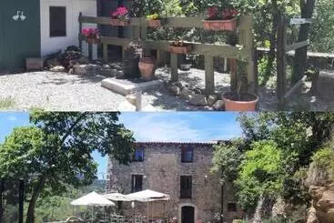 Alberg Rural La Rectoria De Pedra