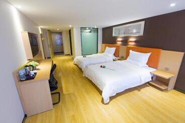 هتل 7days Premium Chongqing Jiangbei International Airport Lushan Light Rail Station Branch