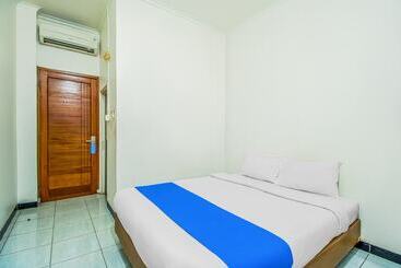 Pensão Ian Jk Hotel Benda Tangerang