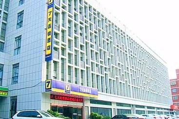 ホテル 7days Inn Tai`an Feicheng Mountain Road