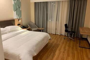 Отель Greentree Inn Anhui Suzhou Yongqiao Qiongyun Market