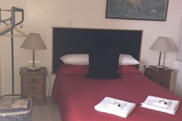 Granville Tavern And Motel