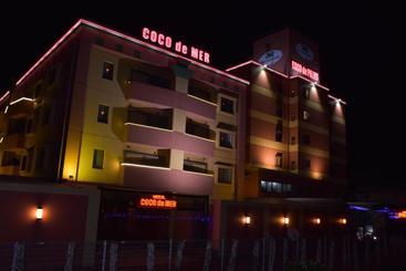 هتل Coco De Palms & Mer