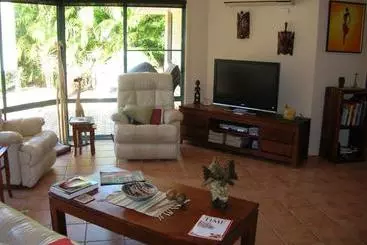 Golden Cane Bed & Breakfast