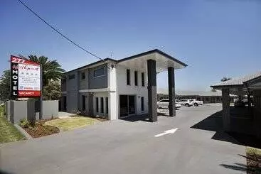 Northpoint Motel Apartments