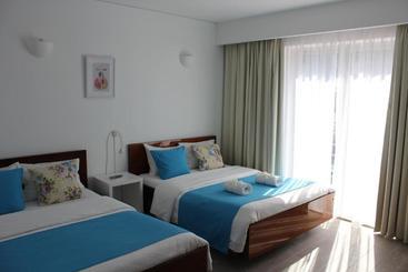 ペンション Residencial Tropicália Al