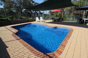 Motel Views Yackandandah