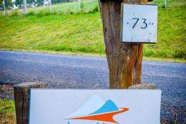 住宿加早餐  Ghost Hill Road Retreat