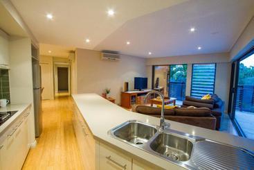 아파트호텔 Loka Santi 10 Beachfront Unit