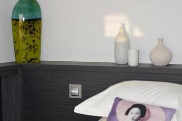 펜션 Le Clos Du Lac   Location De Chambres