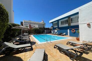 דירות לתיירים Apartamentos Cel Blau