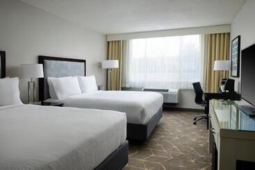 Holiday Inn Hotel & Suites Boston   Peabody By Ihg