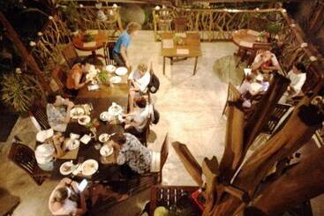 Hotel Turtle Paradise