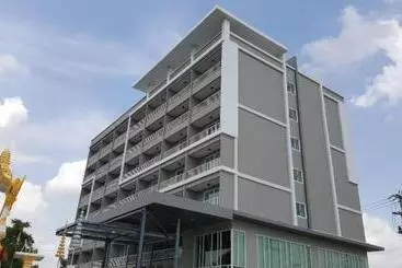 هتل Chaisaeng Villa