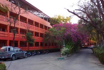 Sj Apartment Ayutthaya