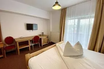 پانسیون Casa Lazaroiu