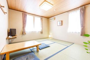 B&b Hotel Bird Inn By Oyo Rooms