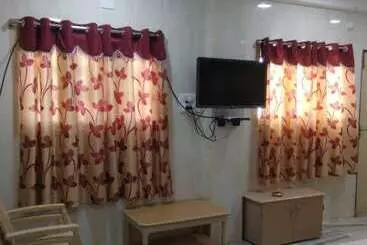 Hôtel Iroomz Gvk Residency