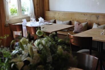 Pension Auberge De La Croix Blanche