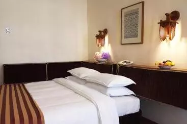 هتل Oriental Palace