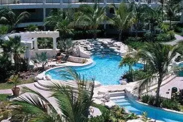 Hotel The Sands At Grace Bay